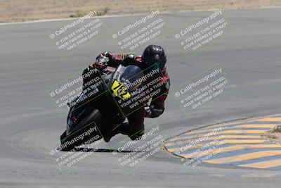 media/Apr-09-2023-SoCal Trackdays (Sun) [[333f347954]]/Turn 10 (115pm)/